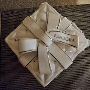 Pandora White Ceramic Gift Bow Trinket Dish with Silver Accents